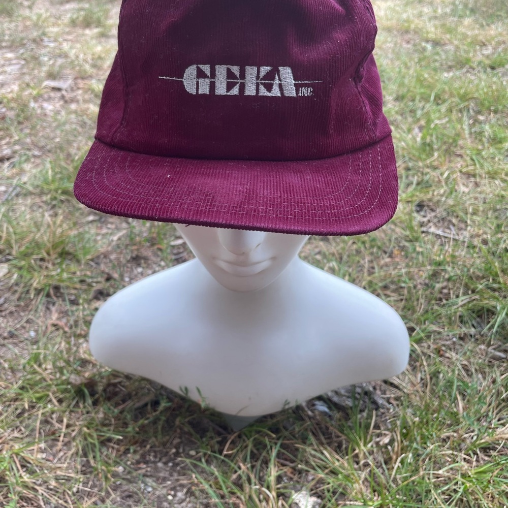 GEKA Vintage Corduroy Trucker Hat
